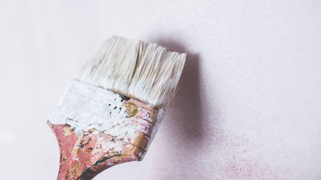Peinture pour rendre la maison plus claire