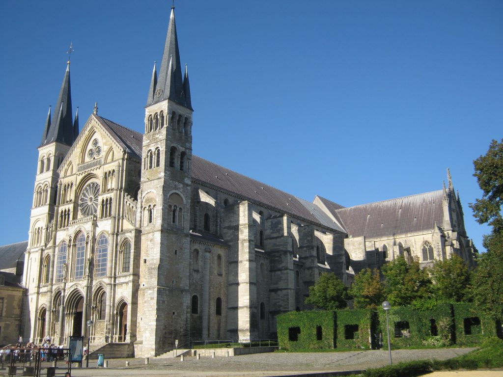 Basilique Saint Rémi proche d'Orgeval