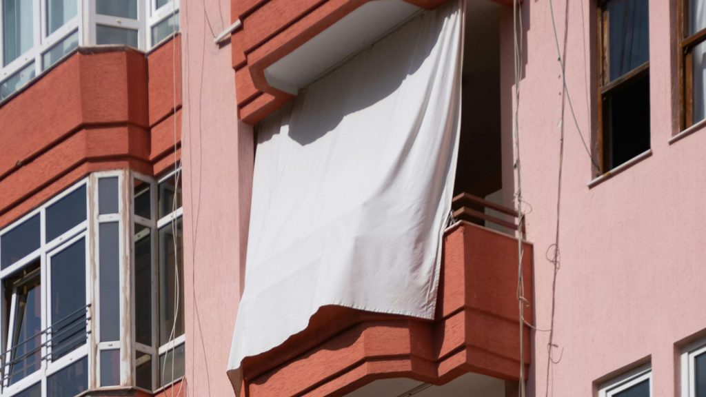 Drap à l'extérieur Drap à l'extérieur pour bloquer le soleil