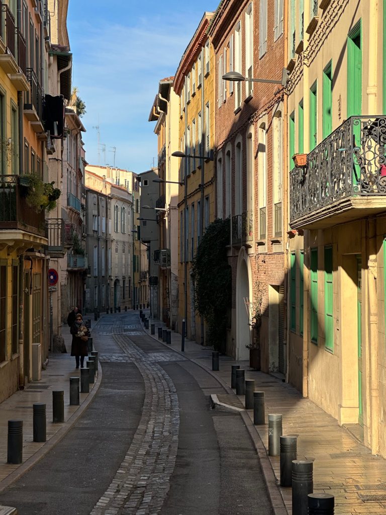 Problème de rues étroites perpignan Problème de rues étroites perpignan